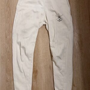 Ak Starfish white/ Cream sweats